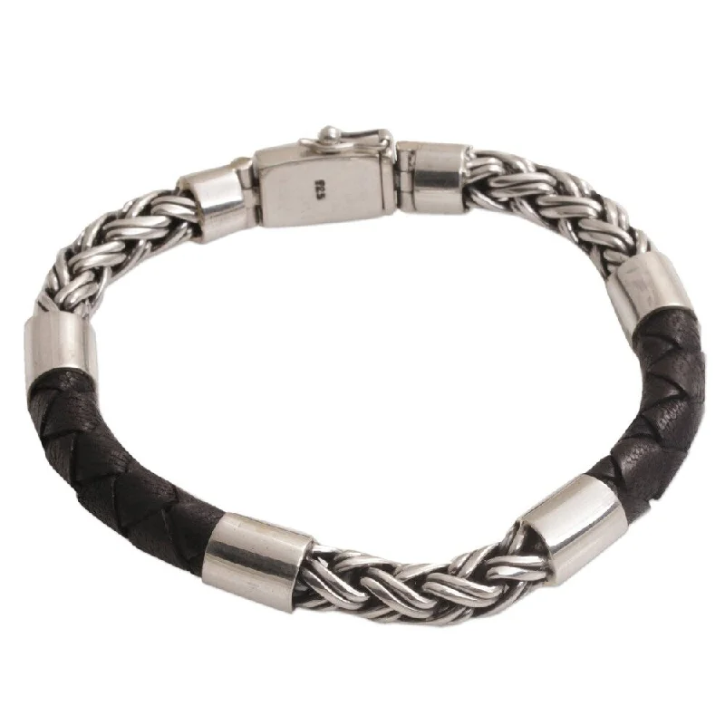 Handmade Men's Leather Sterling Silver One Strength Bracelet (Indonesia)