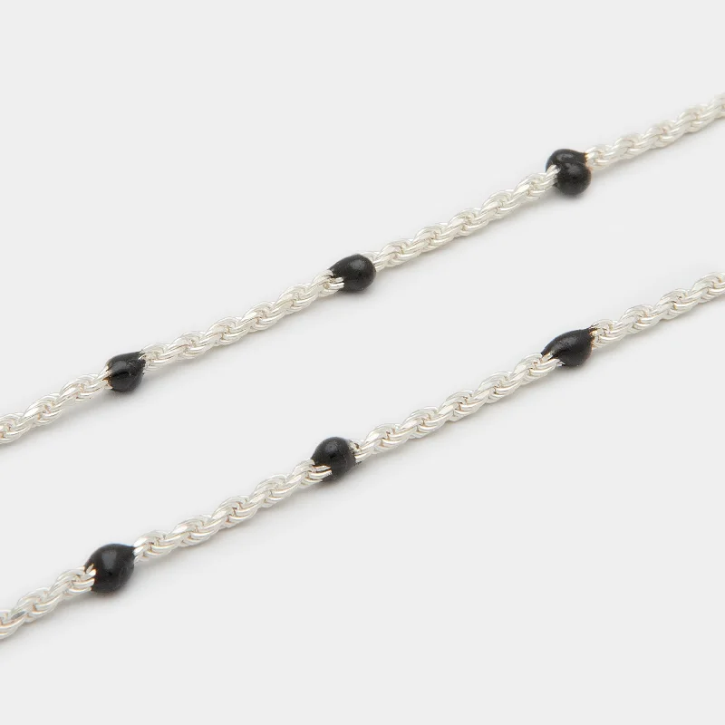 Deep Black Condesa Necklace in Silver for Him