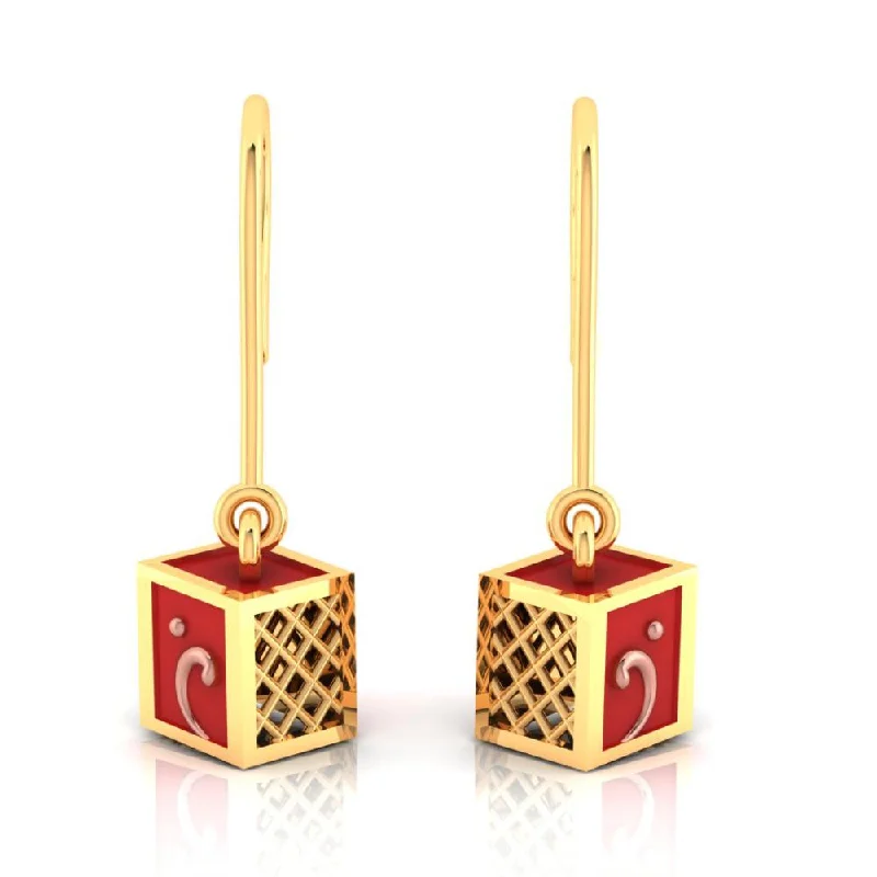 18k Cubical Gold Earrings That With A Hint Of Reddish Colour