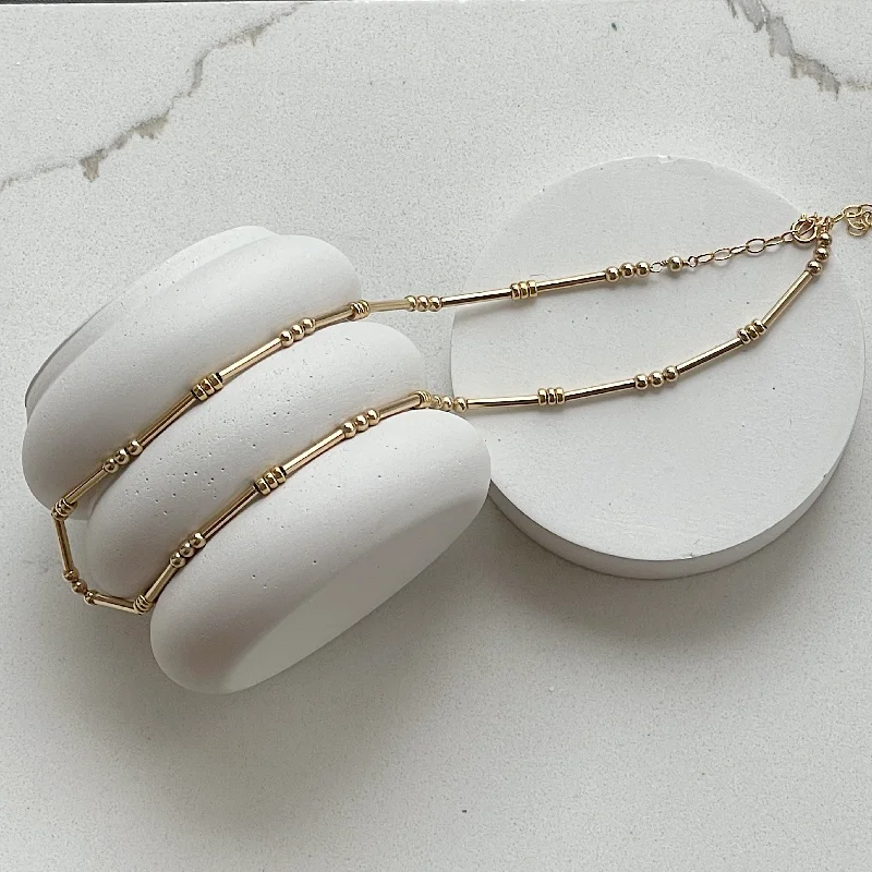 Blanco Necklace