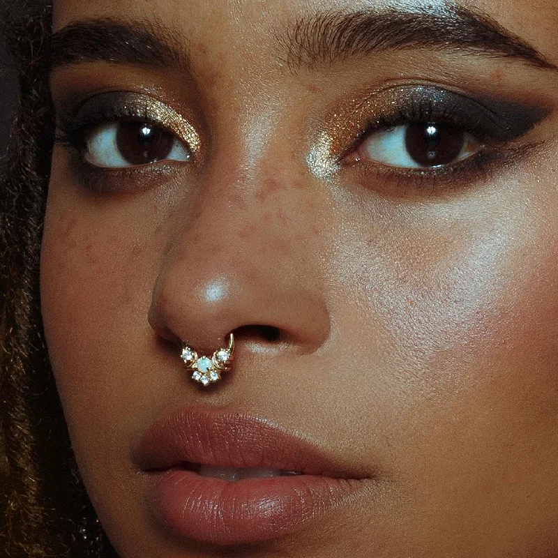 MOONDANCE. Moon Gold Clicker Ring - Septum