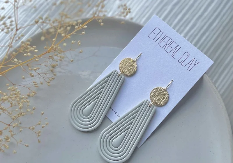 Boho Gold Circle Cream Clay Earrings